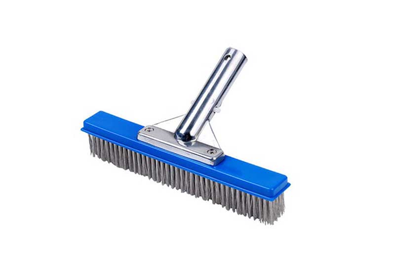 چگونه استخر را تمیز کنیم؟ | آراز صنعت 3 چگونه استخر را تمیز کنیم؟