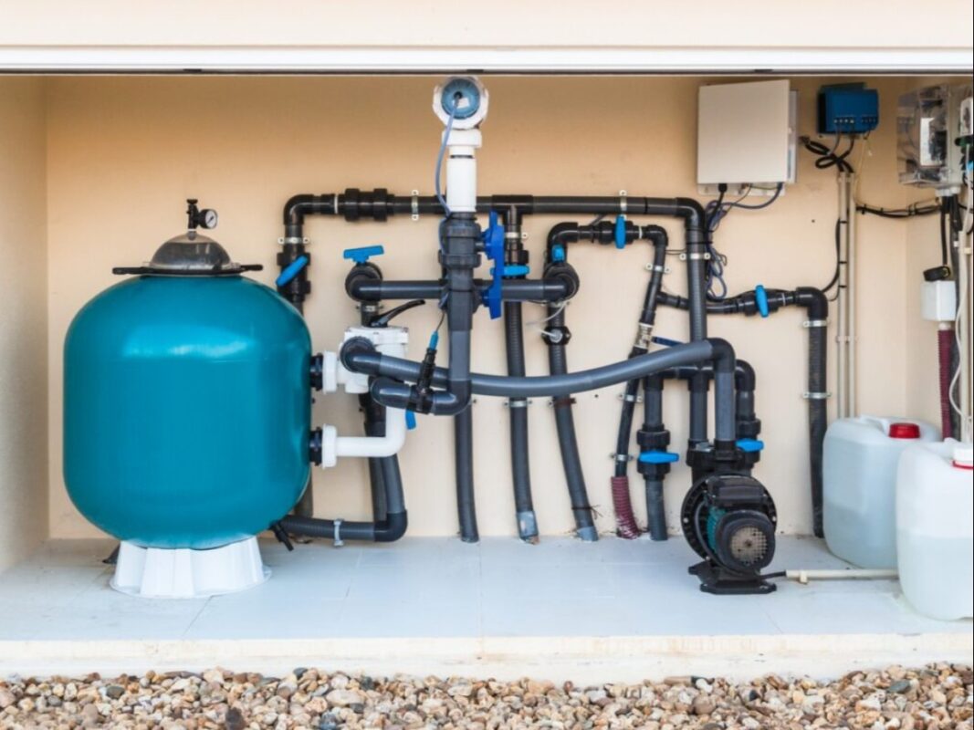 نگهداری از تجهیزات استخری